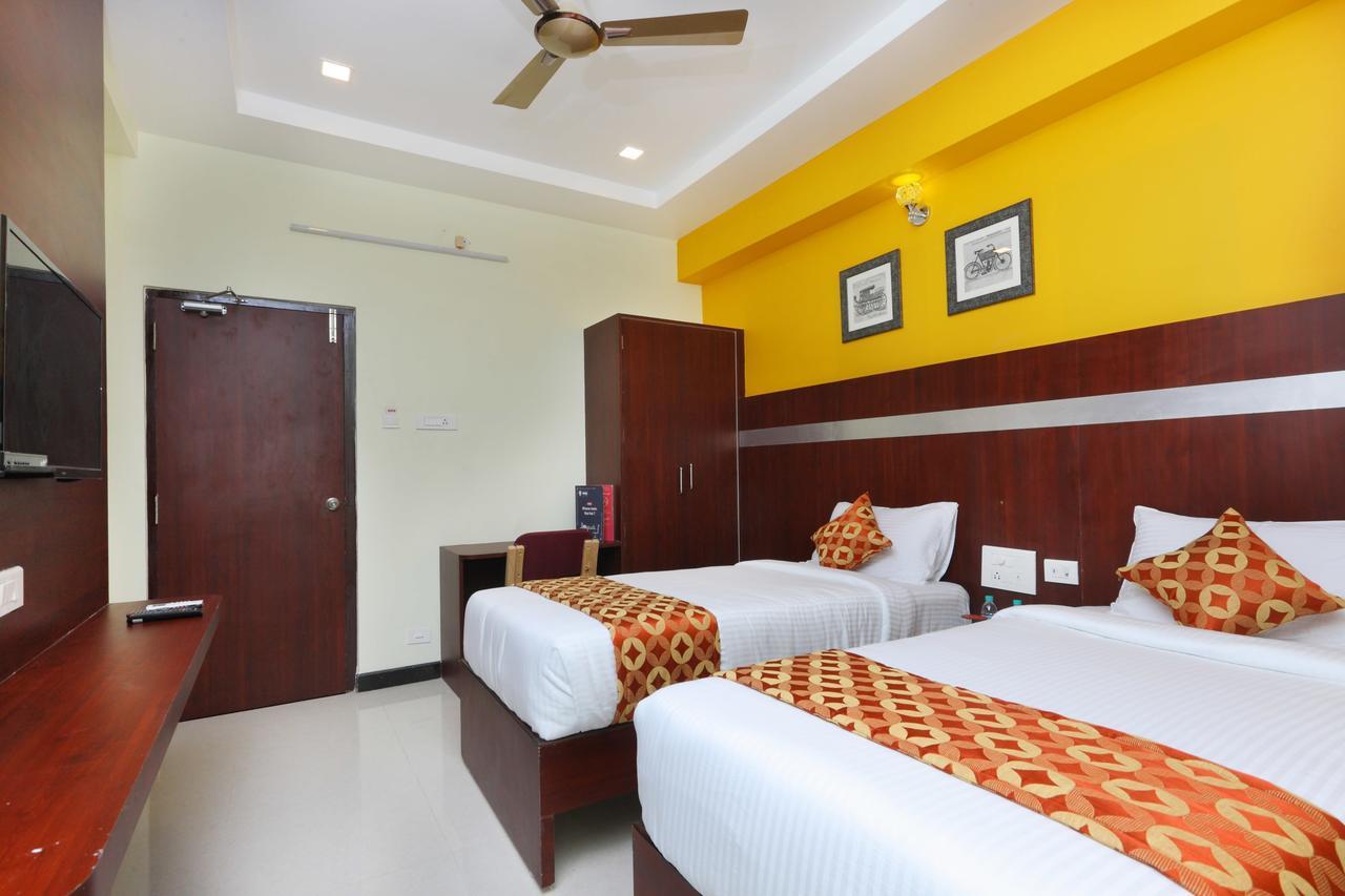 Oyo 15115 Hotel Ramcharan Residency Tirupati Kültér fotó