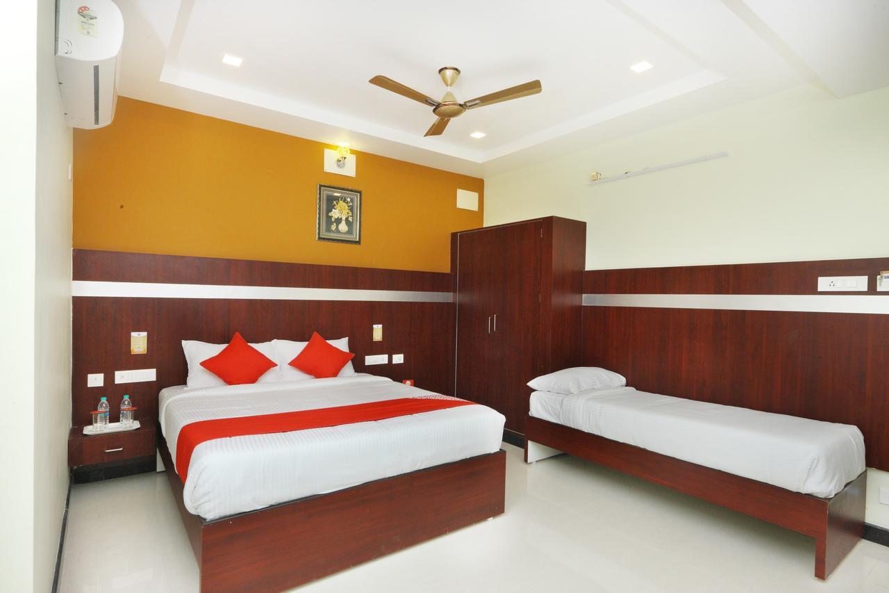 Oyo 15115 Hotel Ramcharan Residency Tirupati Kültér fotó